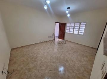 Casa · 250m² · 5 Quartos · 4 Vagas · Casa Térrea com Edícula - Jardim Satélite - 5 Dormitórios - 250m².