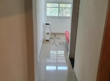 Apartamento · 25m² · 1 Quarto · Apartamento Kitnet - Suíte Center - Centro - 1 Dormitório - 25m².