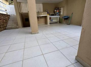 d6ddfa2ebb49127c26ff8c16cb6bbf66c75f0002 · Sobrado com 4 dormitórios para alugar, 327 m² por R$ 16.740,00/mês - Vista Alegre - Vinhedo/SP