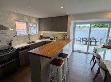 87db3d253b8b525ad06ff2021914d4037f2d63a9 · Casa com 3 dormitórios à venda, 92 m² por R$ 1.390.000,00 - Cambonhias  - Niterói/RJ