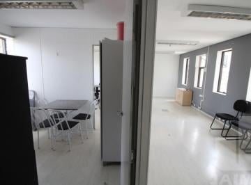 Comercial · 70m² · 2 Vagas · Conjunto comercial 2 vagas 70 m² na Rua Doutor Albuquerque Lins, Higienópolis — Ed. Michigan