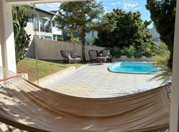Casa de 3 quartos, Balneário Camboriú · Casa em condomínio Fechado - Ariribá - Balneário Camboriú