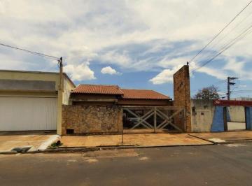 Casa de 3 quartos, Assis · Imóvel residencial área total 300m² - Jd Aeroporto - Assis/SP