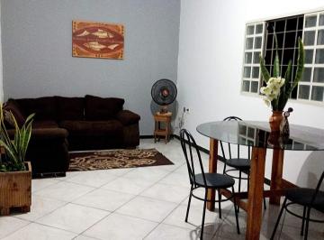 Sala · Casa Mobiliada para Aluguel - Bairro Planalto, Montes Claros/MG, 2 Quarto(s).
