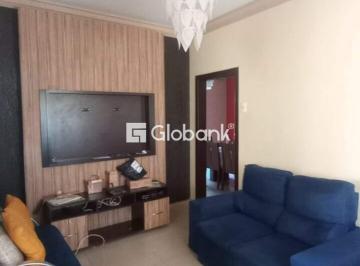 29 · Vendo sobrado no bairro Delfino Magalhães