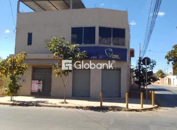 Photo 1 · Casa com Ponto Comercial à venda em Maracanã com 100m².