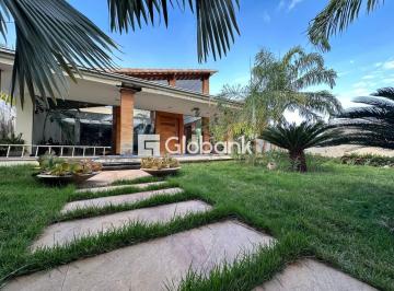 Fachada · Casa em Ibituruna com 550 m² , 6 quarto(s) , 4 suíte(s) , 4 vaga(s).
