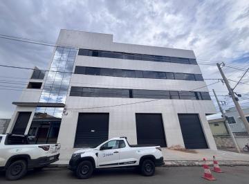 Fachada · Prédio Comercial Novo - Localização Estratégica e Alta Visibilidade