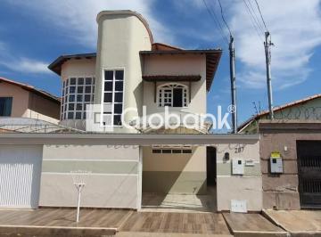 fachada · Casa à venda no Bairro Planalto