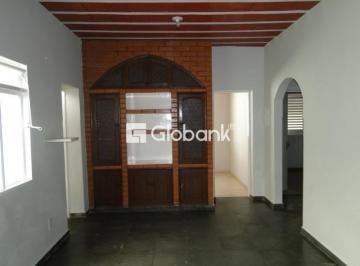 Photo 1 · Casa 2 quartos à venda Centro 200m² Montes Claros MG