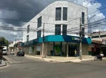 Fachada · Loja/Salão/Ponto Comercial em Montes Claros, no bairro Maracanã, para locação.