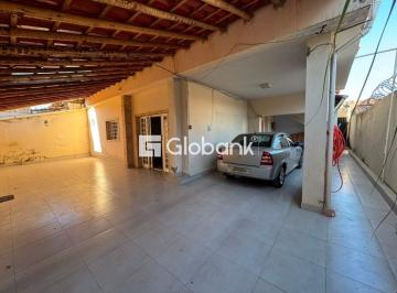Photo 1 · Casa à venda no bairro Todos os Santos em Montes Claros/MG.