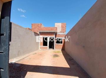 Photo 1 · Casa à Venda no Bairro Delfino Magalhães