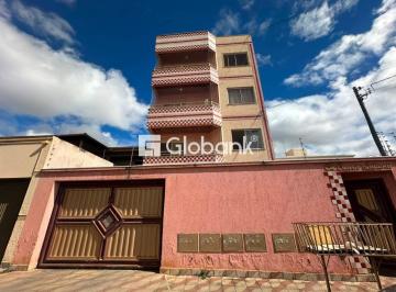 Fachada · Apartamento para aluguel em Montes Claros-MG no bairro Cidade Santa Maria, 03 Qu