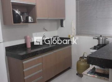 Cozinha com arm rios · Casa à venda no Bairro Belvedere em Montes Claros.