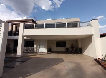 Casa de 4 quartos, Santa Maria · Casa com 4 quartos à venda em Residencial Santos Dummont