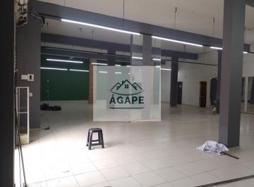 Comercial · 600m² · 1 Quarto · 8 Vagas · Salão 300m² + 300m², 8 vagas, Embu das Artes, prox BBB
