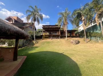 Casa · 230m² · 3 Quartos · 4 Vagas · Casa de Condomínio para alugar em Condomínio Alpes de Vinhedo de 230.00m² com 3 Quartos, 2 Suites e