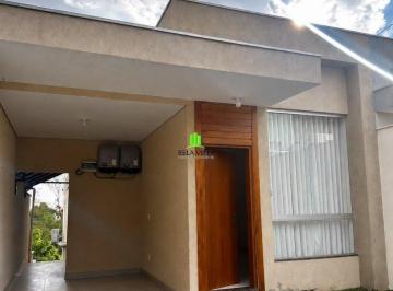 Photo 1 · Casa de 3 Quartos com Suíte, Energia Solar e Área Gourmet de 48 m² no Bairro Vis