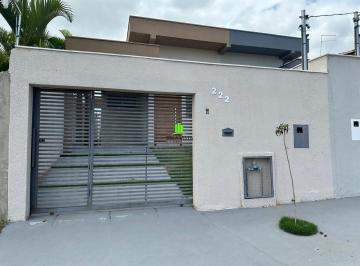 Photo 1 · Casa com 3 Quartos, sendo 1 Suíte, e 90 m² de Área Construída no Por do Sol