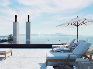 55 · Apartamento Mobiliado com Terraço e Jacuzzi para Locação em Canajurê - Jurerê, 1 Suíte e 1 Vaga de G