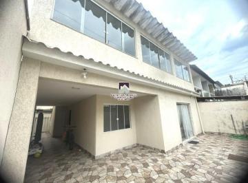 Casa · 220m² · 2 Quartos · 2 Vagas · Casa duplex composta de 02 quartos, sendo 1 suíte no Bairro Grande Rio