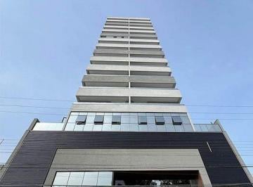 fachada-lou-1747252736-1772056522156.jpg · Oportunidade no Centro de Itajaí: apartamento novo, 3 dormitórios, 2 vagas e valor abaixo da tabela