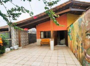 Casa · 115m² · 3 Quartos · 2 Vagas · Casa a 100 metros do mar em Itanhaém | 3 dormitórios e suíte