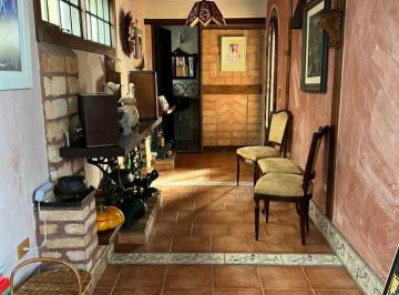 793897c8-40cc-4eed-b35e-11161fc2e627 · Casa no condomínio Horizontal Park para venda com 3 quartos, sendo 2 suítes, 256m²