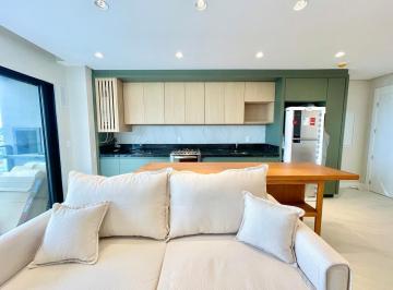 Apartamento · 85m² · 2 Quartos · 2 Vagas · Apartamento aluguel anual 2 suítes na Praia Brava