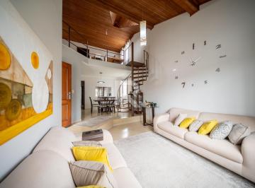 Casa · 200m² · 3 Quartos · Casa Semi-Mobiliada com Mezanino, 3 Quartos, 1 Suíte e 2 Vagas para Alugar, 200 m² - Uberaba - Curit
