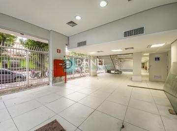 Casa · 496m² · 6 Quartos · 10 Vagas · Espaço Comercial em Boqueirão, Santos – 496 m², 6 quartos, 2 suítes, 5 salas, frente