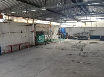 Comercial · 250m² · Galpão Comercial para Locação em Santos (Aparecida) – 250m², 2 Banheiros e 1 escritório com cozinha.