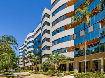 a173b344f1477853921d67124cb0748d99728392 · SQS 112 - Último andar, nascente, vista livre e cobertura coletiva com piscina