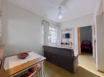 491d507c4dfd2cc8fed78a00b52f0eea41e58d52 · Apartamento à venda na região dos hotéis, localizado a poucos metros da Praia da Enseada no Guarujá.