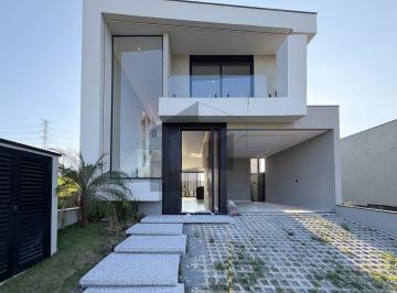 Casa · 176m² · 3 Quartos · 2 Vagas · Casa à venda no Condomínio Paradise Gardens-Mogi das Cruzes | 3 Suítes | Área Gourmet com Churrasque