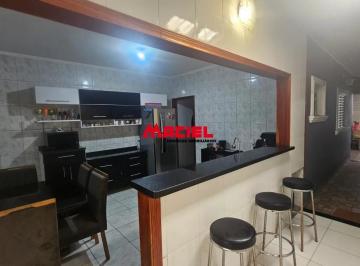 Casa · 250m² · 2 Quartos · 2 Vagas · Casa com preço de oportunidade no União - Zona Sul