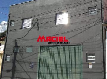Apartamento · 240m² · 14 Quartos · 2 Vagas · Oportunidade Única: Prédio Comercial com 14 Unidades no Bosque dos Eucaliptos ? Área 250m² + Piscina