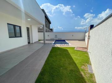 Casa · 357m² · 3 Quartos · 2 Vagas · Casa em Condomínio - Residencial Malibu - Residencial Colinas - 3 Suítes - 165m²