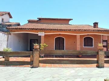 d6ea126a1f4ae58aee9ab27010a5af978bffe33b · Casa com 4 dormitórios à venda, 286 m² por R$ 392.200,00 - Jardim Regina - Itanhaém/SP