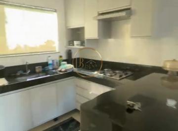 Casa · 101m² · 2 Quartos · 1 Vaga · Casa à venda em Cambolo, Porto Seguro: 2 suítes, 101 m²