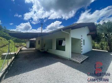 Casa · 110m² · 2 Quartos · 1 Vaga · Casa para alugar no bairro Centro - Rio dos Cedros/SC