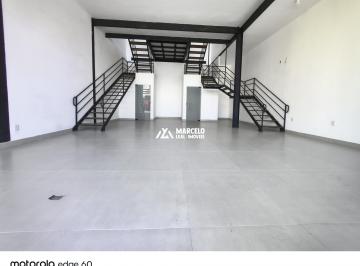 Comercial de 4 quartos, Vitória da Conquista · Imóvel Comercial para alugar em Candeias de 140.00m² com 4 Quartos e 2 Garagens