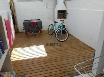 Imagem 1 · Sobrado para venda em São João do Rio Vermelho, Florianópoli