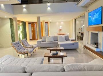 Imagem 1 · Casa para aluguel em Jurerê Internacional, Florianópolis