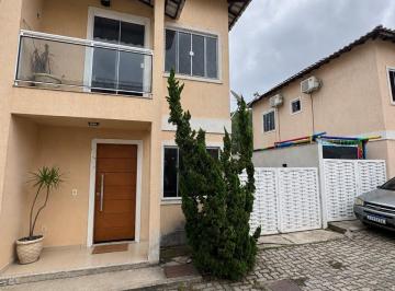 Casa · 80m² · 2 Quartos · 2 Vagas · Casa com 2 suítes e churrasqueira em Itaipuaçu | R$ 399 mil