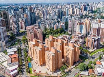 Imagem 1 · Apartamento para venda em Ahú, Curitiba