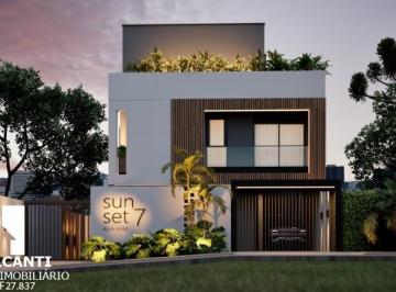 Imagem 1 · Casa para venda em Água Verde, Curitiba