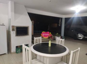 Imagem 1 · Casa para aluguel em Rio Tavares, Florianópolis