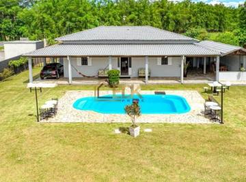 c5bb86dd2c05a3ee20ea225f4398ea7ca81fb970 · Chácara com 3 dormitórios à venda, 1500 m² por R$ 1.100.000 - Mandú - Pindamonhangaba/SP